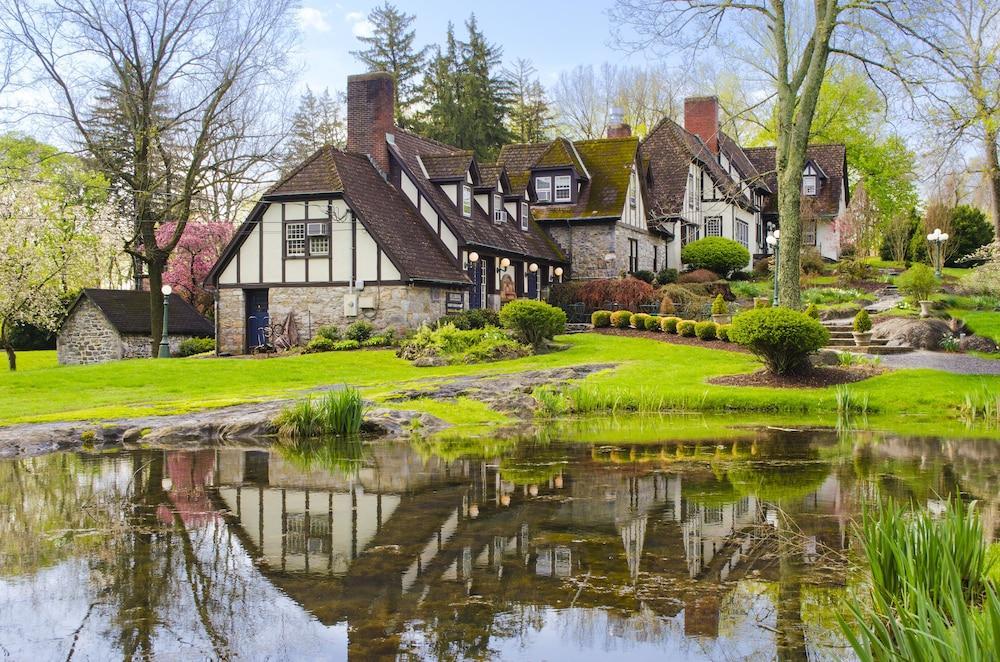 Hillbrook Inn & Spa (Adults Only) Чарльз-Таун Экстерьер фото